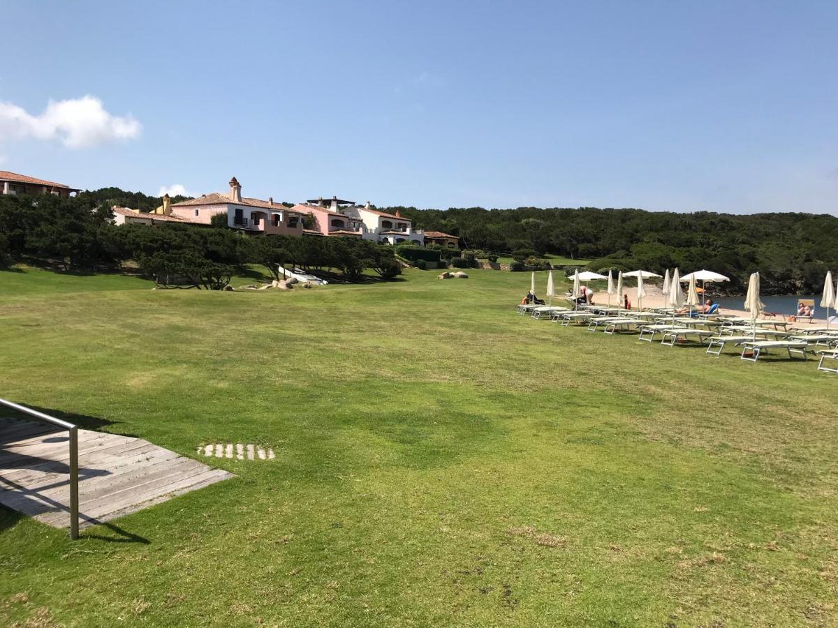 ポルト・チェルボCala Del Faro - Casa Di Mareアパートメント エクステリア 写真