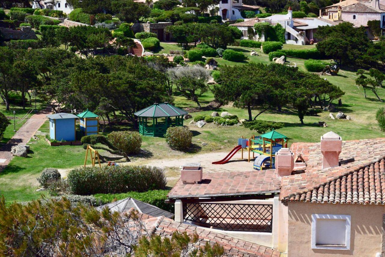 ポルト・チェルボCala Del Faro - Casa Di Mareアパートメント エクステリア 写真